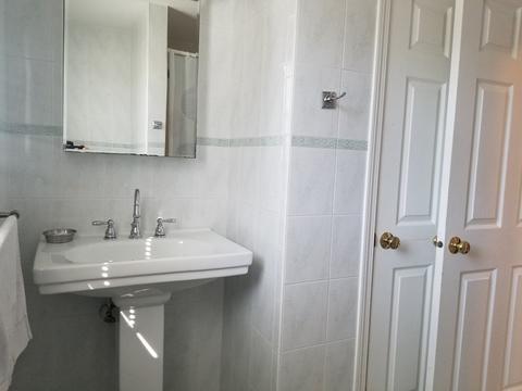 86 Heard St, Worcester, MA 01603 photo 27