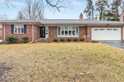 115 Roosevelt Ave, Springfield, MA 01118 photo 1