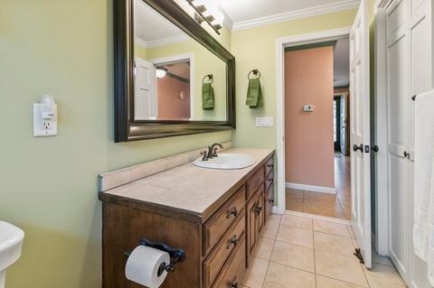 115 Roosevelt Ave, Springfield, MA 01118 photo 20