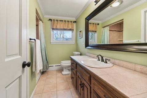 115 Roosevelt Ave, Springfield, MA 01118 photo 21