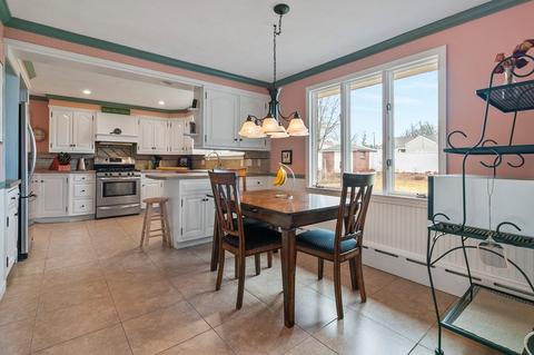 115 Roosevelt Ave, Springfield, MA 01118 photo 16