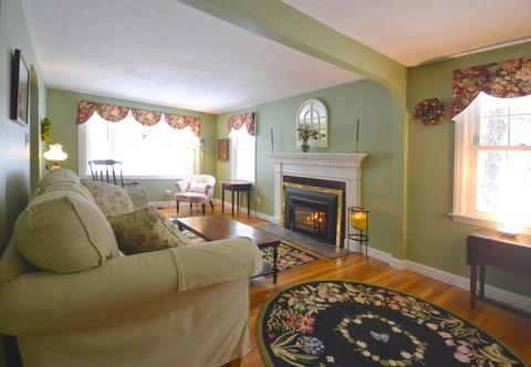 1 Bainridge Rd, Worcester, MA 01602 photo 10