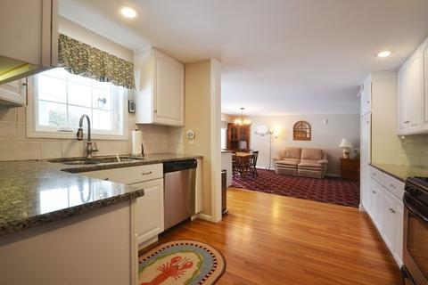 1 Bainridge Rd, Worcester, MA 01602 photo 16