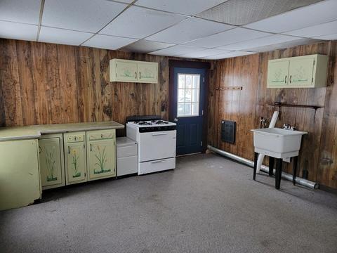 66 Clem Ct, Barre, MA 01005 photo 9