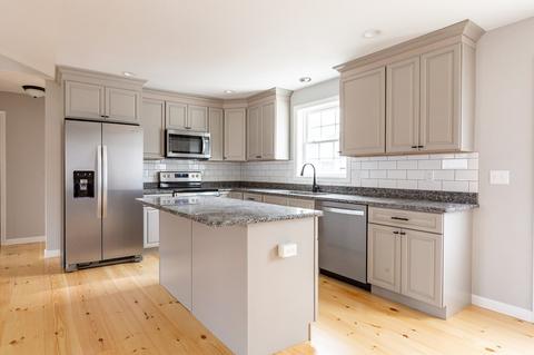 32 Nelson St, Warren, MA 01083 photo 8