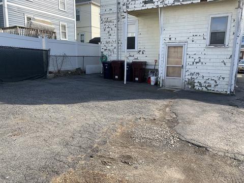 7 Floyd St, Everett, MA 02149 photo 3