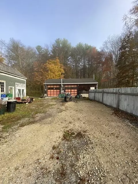 475 E Main St, Orange, MA 01364 photo 13
