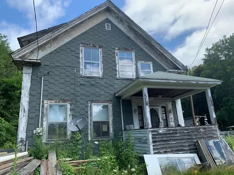 475 E Main St, Orange, MA 01364 photo 1