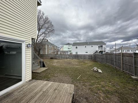 44 Russell St, Fall River, MA 02721 photo 3