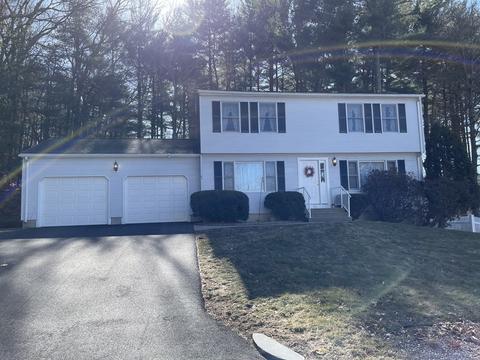 71 Caitlin Dr, Springfield, MA 01118 photo 2