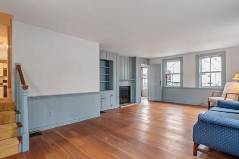 2 Chestnut St, Marblehead, MA 01945 photo 14