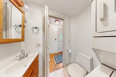 2 Chestnut St, Marblehead, MA 01945 photo 12