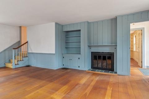 2 Chestnut St, Marblehead, MA 01945 photo 13