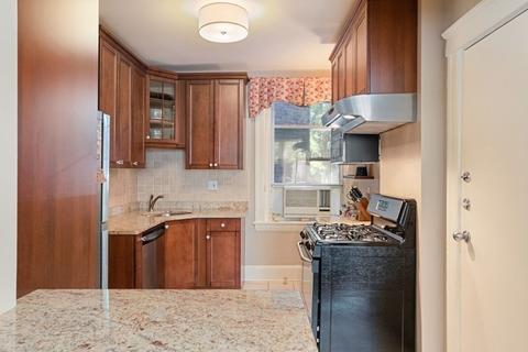 231 Freeman St #2, Brookline, MA 02446 photo 7