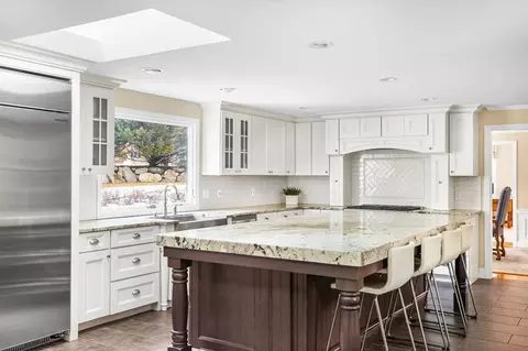 5 Fulling Mill Ln, Hingham, MA 02043 photo 7