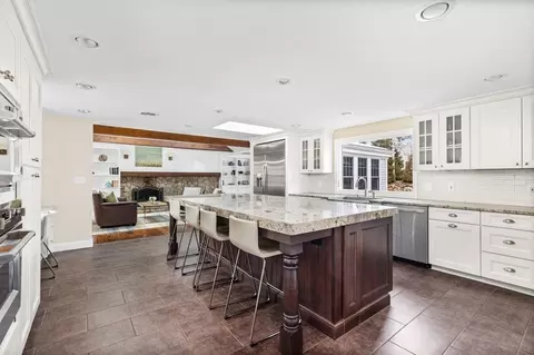 5 Fulling Mill Ln, Hingham, MA 02043 photo 6