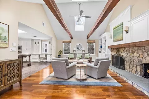 5 Fulling Mill Ln, Hingham, MA 02043 photo 3