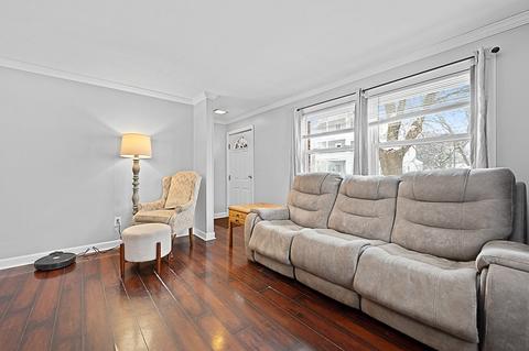 43 Dutton St, Worcester, MA 01610 photo 2