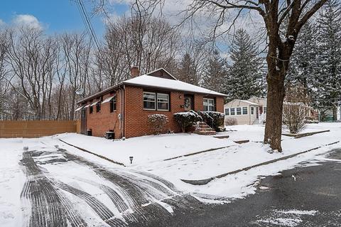43 Dutton St, Worcester, MA 01610 photo 17