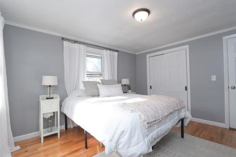 99 Strong St, Springfield, MA 01104 photo 14
