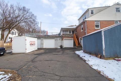 99 Strong St, Springfield, MA 01104 photo 41