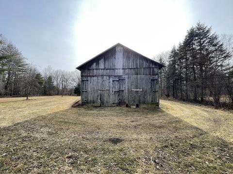 124 Elm St, Hatfield, MA 01038 photo 18
