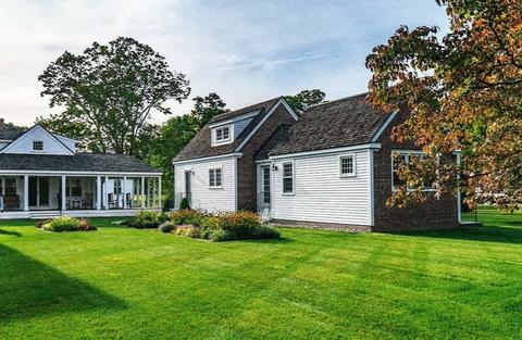 40 Spring St, Hingham, MA 02043 photo 4