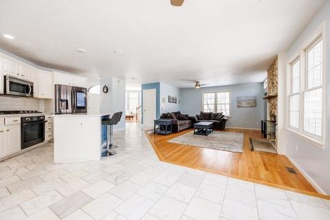 69 York Brook Rd, Canton, MA 02021 photo 6