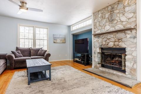 69 York Brook Rd, Canton, MA 02021 photo 12