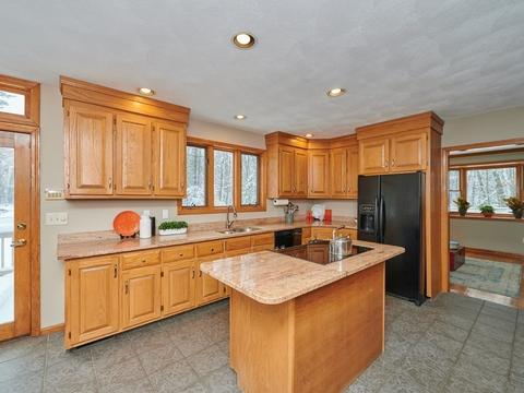 32 Lisa Ln, Georgetown, MA 01833 photo 8