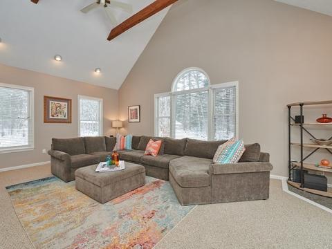 32 Lisa Ln, Georgetown, MA 01833 photo 4