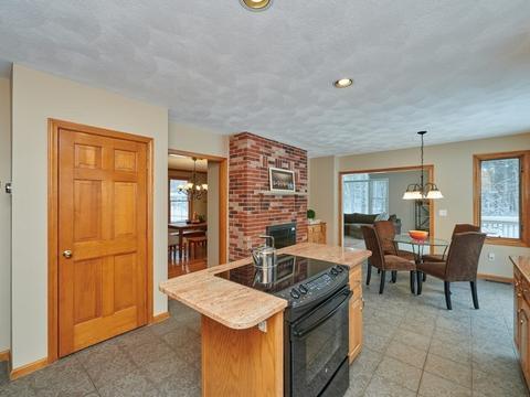 32 Lisa Ln, Georgetown, MA 01833 photo 9