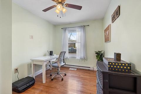 16 Campbell St, Webster, MA 01570 photo 8
