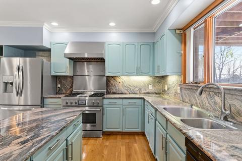 88 Juniper Dr, Saugus, MA 01906 photo 26