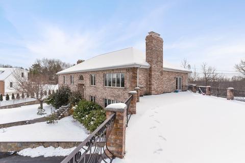 88 Juniper Dr, Saugus, MA 01906 photo 3