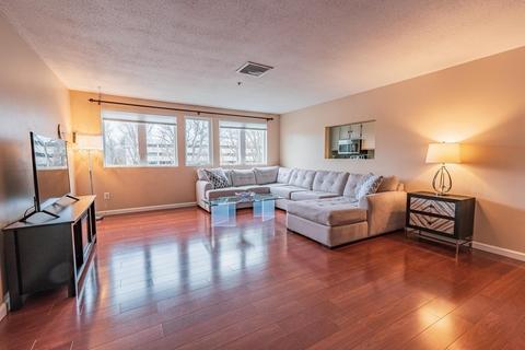 38 Dunham Rd #210, Beverly, MA 01915 photo 5