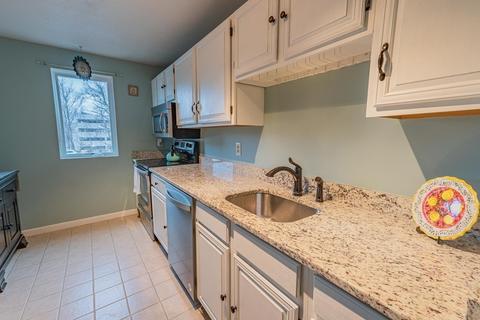 38 Dunham Rd #210, Beverly, MA 01915 photo 14