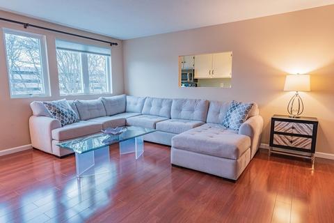 38 Dunham Rd #210, Beverly, MA 01915 photo 7