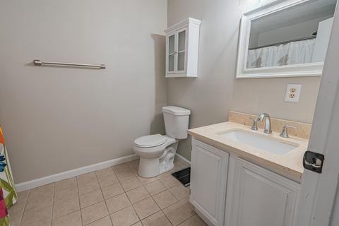 38 Dunham Rd #210, Beverly, MA 01915 photo 26