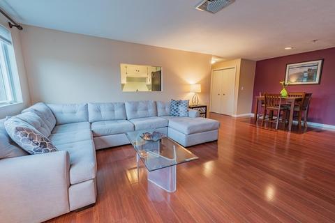 38 Dunham Rd #210, Beverly, MA 01915 photo 8