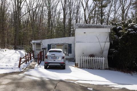 324 New Boston Rd, Sturbridge, MA 01566