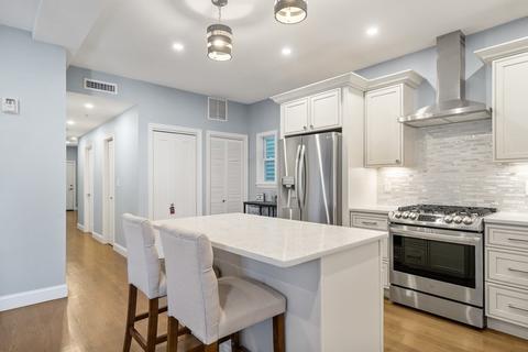 168 Falcon St #1, Boston, MA 02128