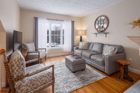 9 Nirvana Dr #3B, Saugus, MA 01906 photo 3
