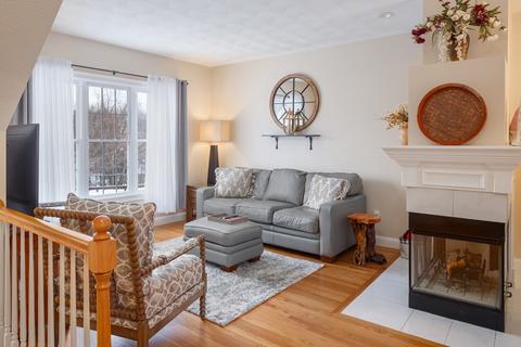 9 Nirvana Dr #3B, Saugus, MA 01906 photo 4