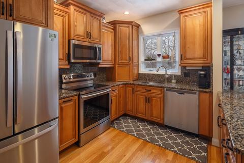 9 Nirvana Dr #3B, Saugus, MA 01906 photo 8