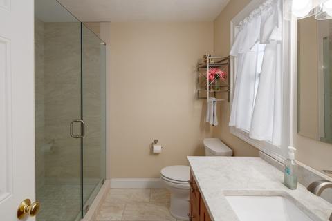 9 Nirvana Dr #3B, Saugus, MA 01906 photo 18