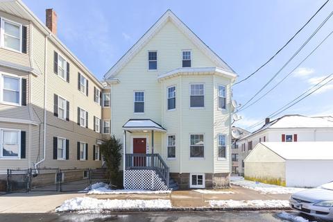 148 Myrtle St #1, New Bedford, MA 02746