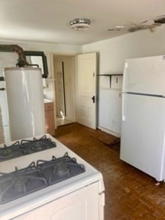 3 Birchwood Dr, Wareham, MA 02558 photo 5