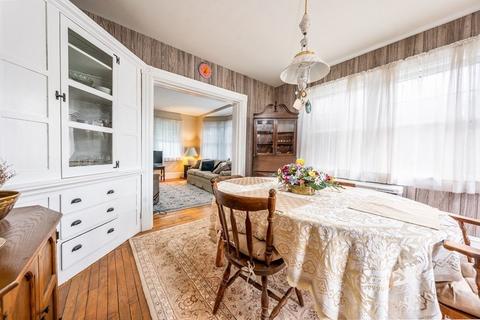 36 Beach St, Bourne, MA 02553 photo 10