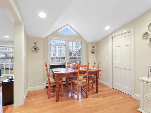 52 Beverly, Wellesley, MA 02481 photo 6